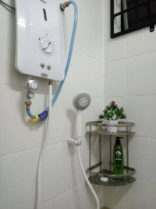 Orkid Camelia 4 Bedrooms Fully Aircond - Near Drawbridge,mayang Mall,ktcc,pasar Payang Holiday home Kuala Terengganu