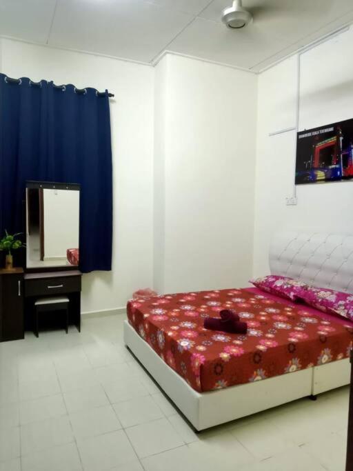 Orkid Camelia 4 Bedrooms Fully Aircond - Near Drawbridge,mayang Mall,ktcc,pasar Payang Holiday home *
