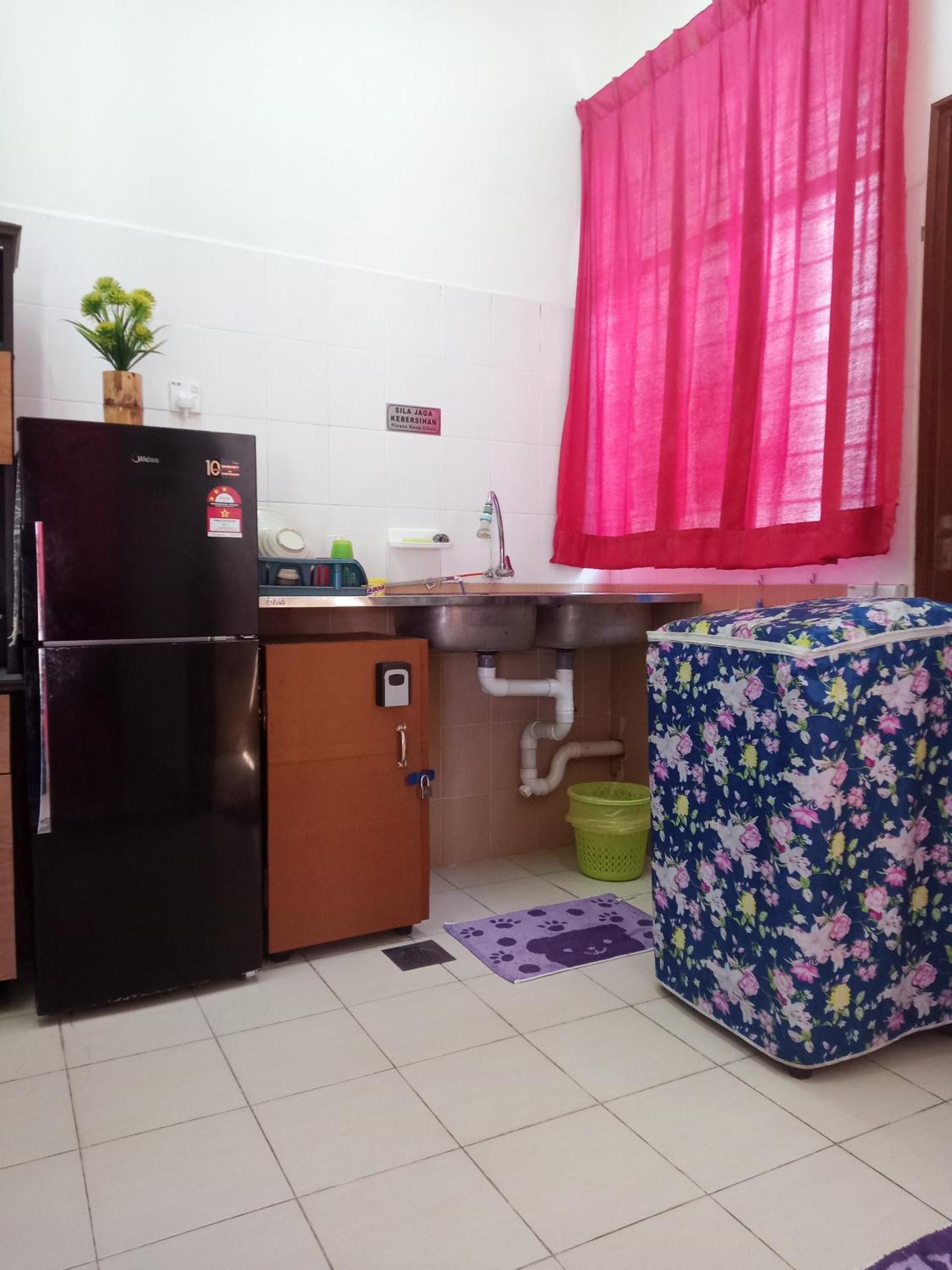 Orkid Camelia 4 Bedrooms Fully Aircond - Near Drawbridge,mayang Mall,ktcc,pasar Payang Kuala Terengganu